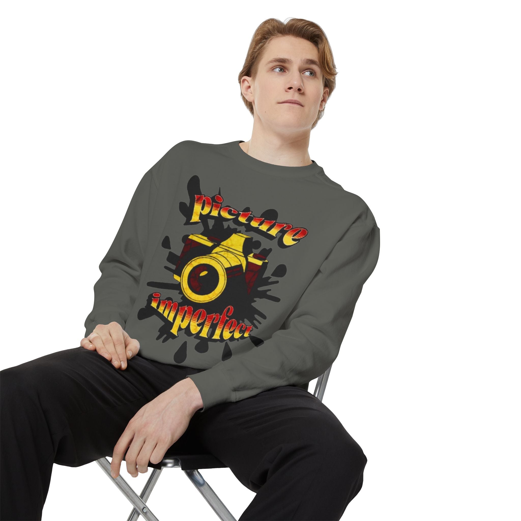 سويت شيرت Picture Imperfect Unisex مصبوغ بصبغة طبيعية