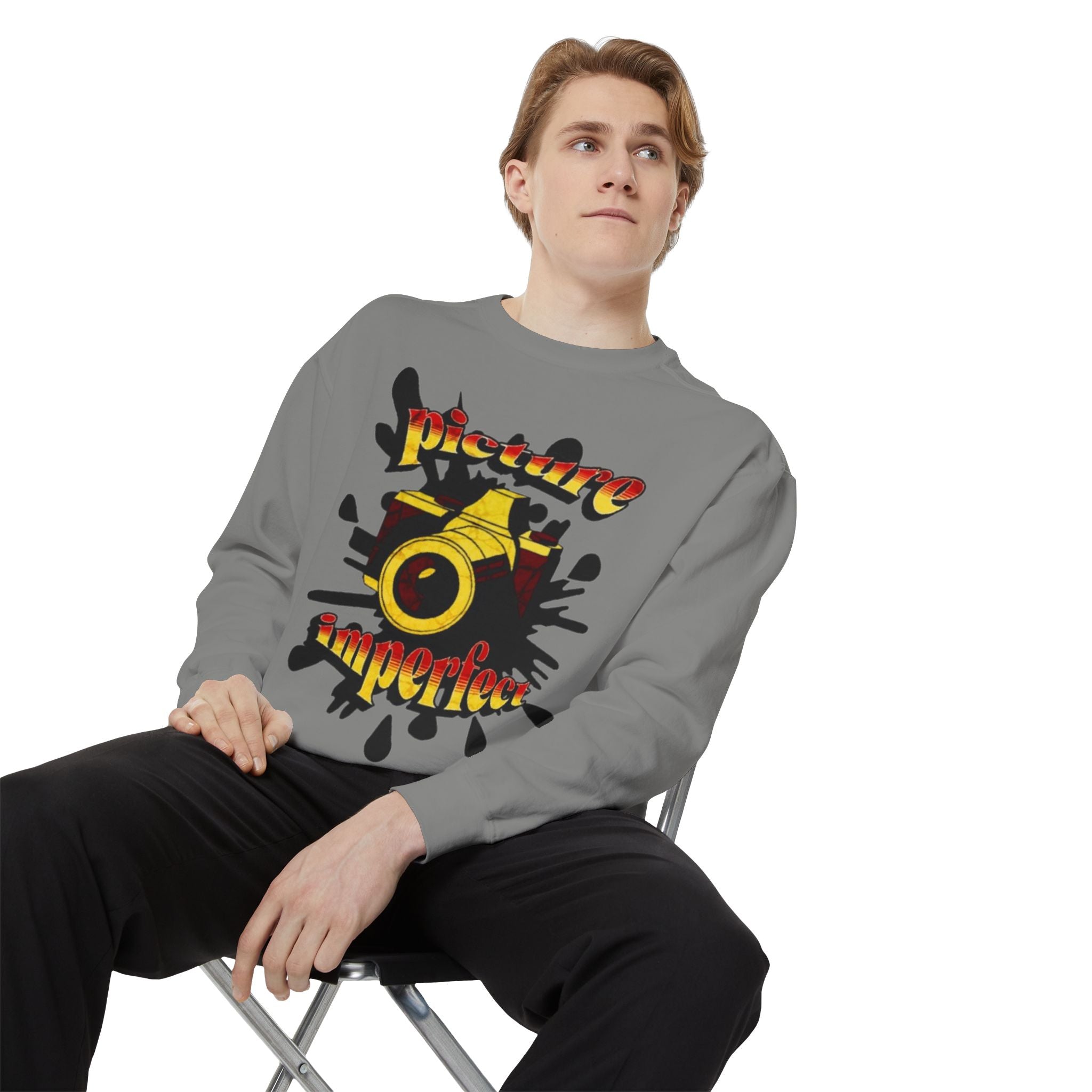 سويت شيرت Picture Imperfect Unisex مصبوغ بصبغة طبيعية