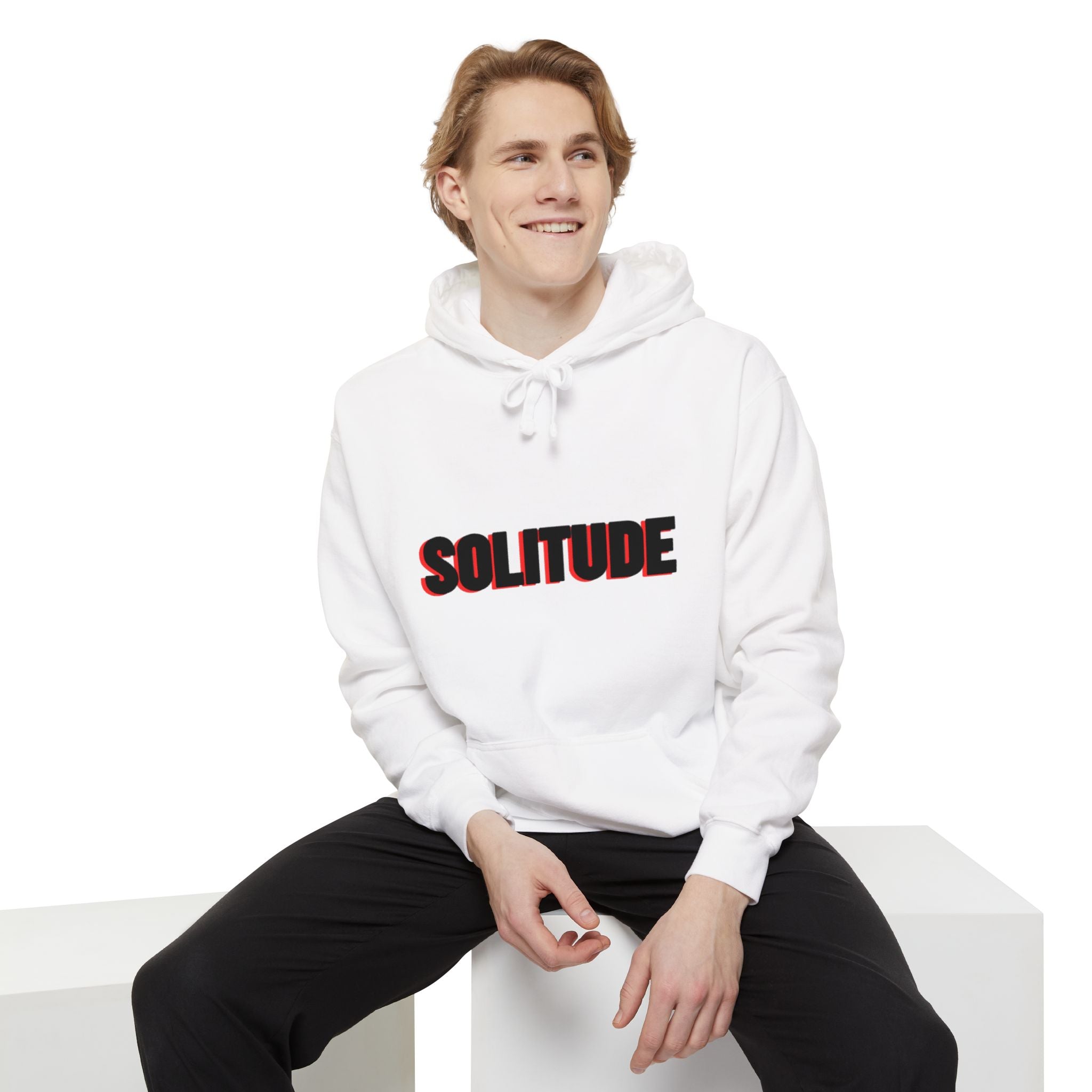 سويتشيرت بغطاء رأس مصبوغ للجنسين من Solitude