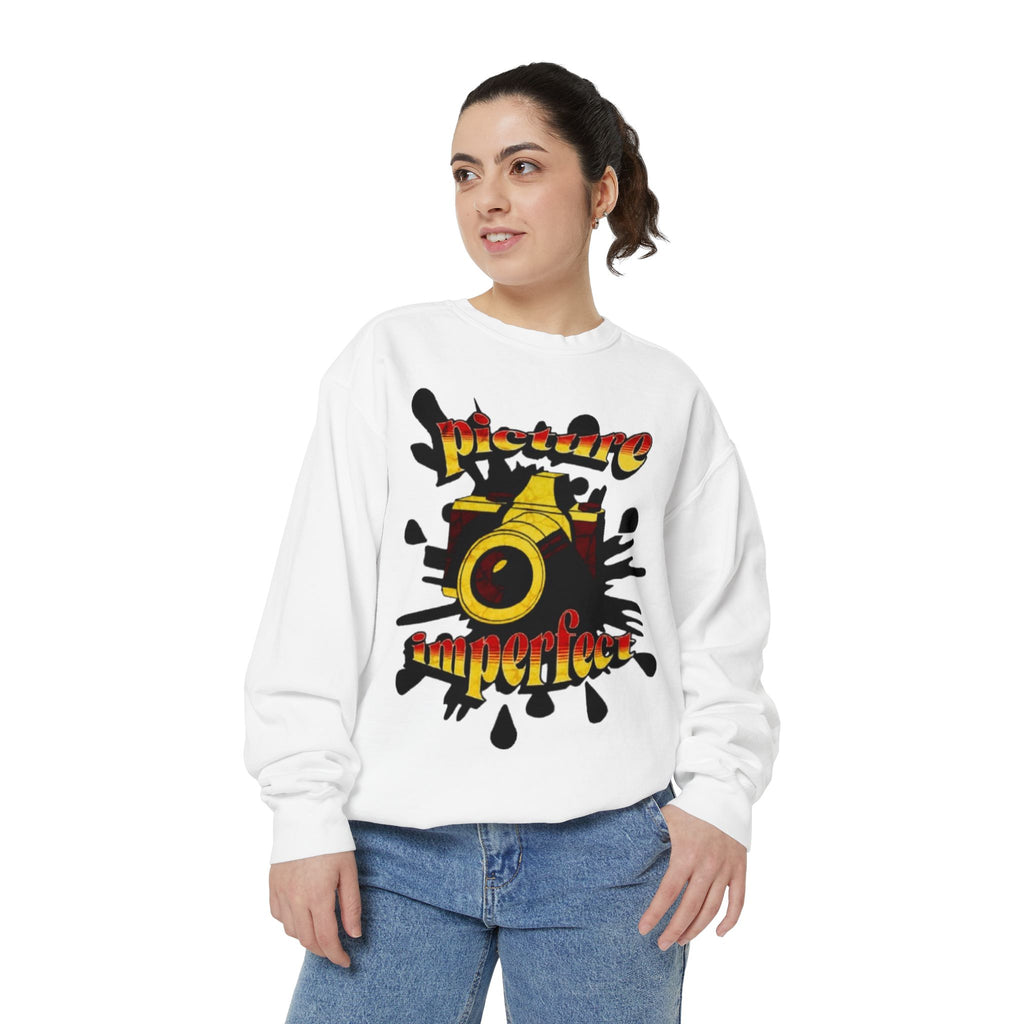 سويت شيرت Picture Imperfect Unisex مصبوغ بصبغة طبيعية